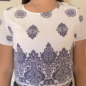 "Papaya White Crop Top with Blue Pattern"